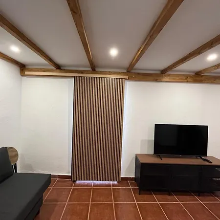 Almafuerte Apartment *